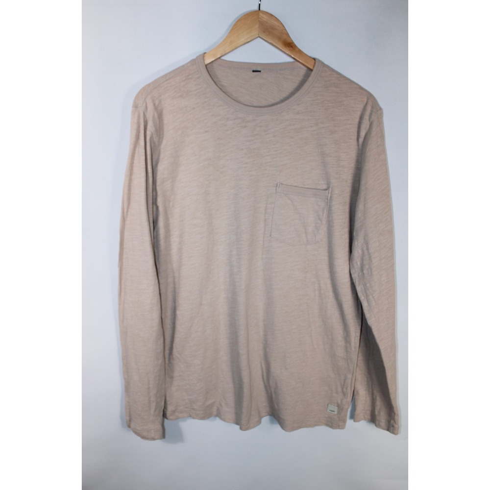 Vuori Men's Medium Beige Crew Neck Rise Long Sleeve Tee